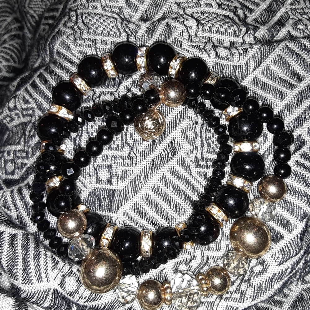 Four beautiful Bracelet